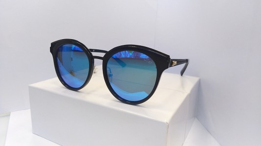 Polarized-3