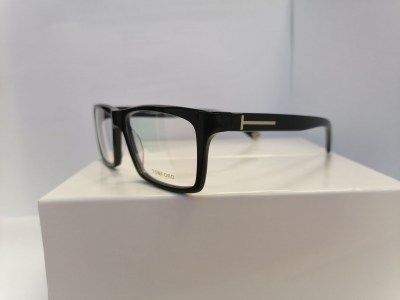 TOM-FORD-18000-6