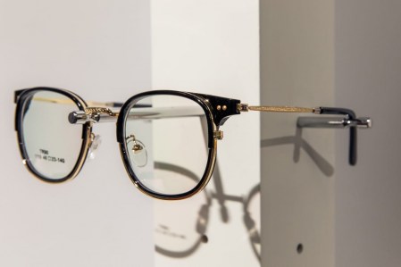 TR_90-7000-7